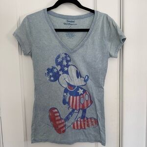 Disney DisneyLand American USA Short Sleeve Size M